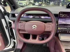 NIO ES8 Six-Seat Executive Signature Edition - ფოტო 8