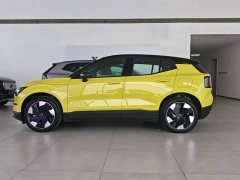 Volvo EX30 2025 Rear-Wheel Drive Long Range Plus - ფოტო 6
