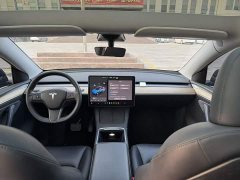 Tesla Model Y Long Range All-Wheel Drive - ფოტო 5
