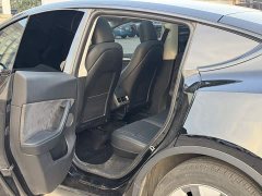 Tesla Model Y Long Range All-Wheel Drive - ფოტო 6
