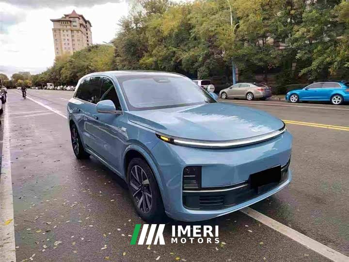 Li Auto L8 Pro - ავტომობილი ჩინეთიდან