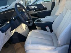 Buick Century 2025 2.0T Six-Seat Yun Shi Edition - ფოტო 5