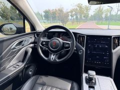 FAW Red Flag HS7 PHEV 2.0T PHEV AWD Flagship Comfort 7-Seater - ფოტო 10