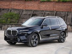 BMW X7 xDrive40i M Sport Luxury Package - ფოტო 1