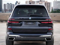 BMW X7 xDrive40i M Sport Luxury Package - ფოტო 4