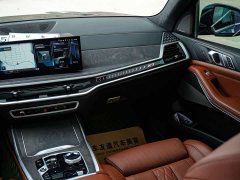 BMW X7 xDrive40i M Sport Luxury Package - ფოტო 9