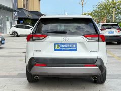 Toyota RAV4 2.0L CVT FWD Premium - ფოტო 4