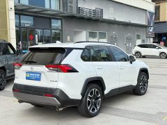 Toyota RAV4 2.0L CVT FWD Premium - ფოტო 5