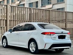 Toyota Corolla Hybrid 1.8H E-CVT Luxury - ფოტო 4