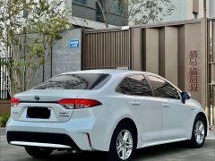 Toyota Corolla Hybrid 1.8H E-CVT Luxury - ფოტო 6