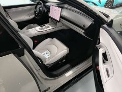 Xiaomi SU7 Rear-Wheel Drive Standard Founder Edition - ფოტო 15