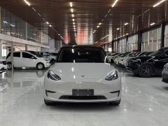 Tesla Model Y Performance All-Wheel Drive - ფოტო 2