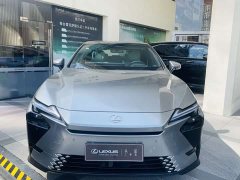 Lexus ES 300h - ფოტო 2