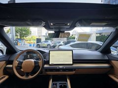 Lexus ES 300h - ფოტო 5
