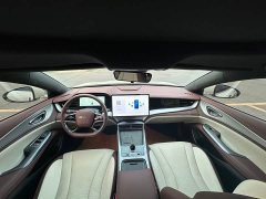 BYD Seal 07 DM-i 2025 DM-i 1.5L 125km Luxury - ფოტო 14