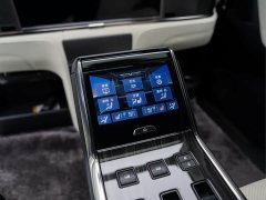 Lexus LM 2020 300h Four-Seat Royal Edition - ფოტო 17