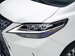 Lexus LM 2020 300h Four-Seat Royal Edition - ფოტო 3
