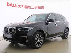 BMW X5 xDrive 30Li Luxury M Sport Package - ფოტო 1