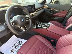 BMW 5 Series 530Li Luxury M Sport Package - ფოტო 6