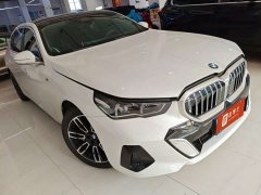 BMW 5 Series 530Li Premier M Sport Package - фото 2