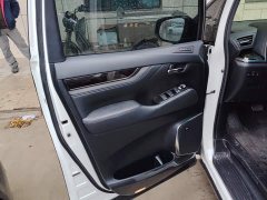 Toyota Vellfire Dual Engine 2.5L HV Luxury - фото 7