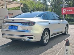 Ford Mondeo EcoBoost 180 Luxury - photo 5