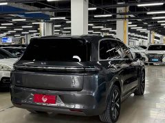 Li Auto Ideal L8 Air - фото 9