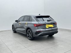 Audi A3 Sportback 35 TFSI Fashion Sport - ფოტო 4