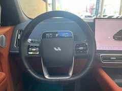 Li Auto L7 Pro - ფოტო 13