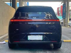 Li Auto L7 Pro - ფოტო 4