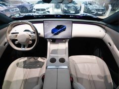 Xiaomi YU7 Rear-Wheel Drive Long-Range Edition - фото 7