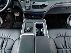 Honda Odyssey 2.0L e:HEV Sharp Comfort Edition - ფოტო 14