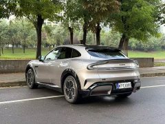 Xiaomi YU7 Rear-Wheel Drive Long-Range Edition - ფოტო 9