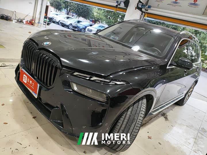 BMW X7 xDrive40i Premier Luxury Package