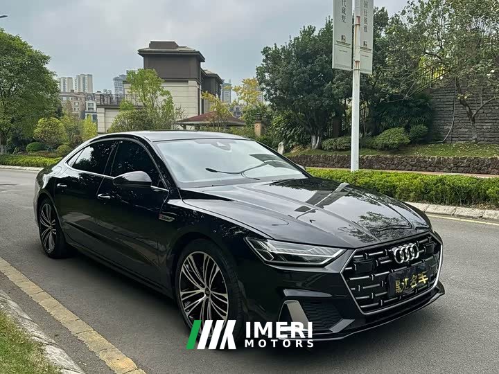 Audi A7L 45 TFSI quattro Luxury
