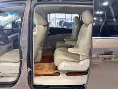 Buick GL8 Land Official Business Class 652T Comfort Edition - ფოტო 8