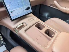 NIO ES8 2023 75kWh - ფოტო 5