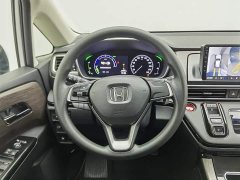 Honda Odyssey 2.0L e:HEV Sharp Comfort Edition - ფოტო 11