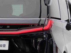 Lexus LM 500h Six-Seat Premium Edition - ფოტო 7