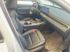 Geely Emgrand 4th Generation Champion Edition 1.5L CVT Luxury - ფოტო 12