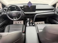Toyota Camry Hybrid 2.0HG Radiance Edition - ფოტო 4