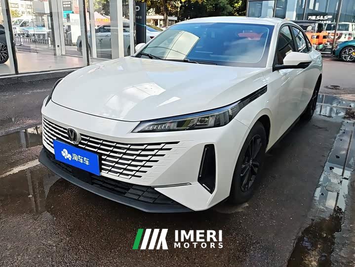 Changan Yida 2023 Blue Whale NE 1.5T GDI DCT Premium - ავტომობილი ჩინეთიდან