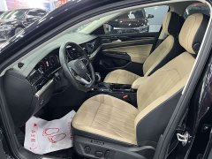 Volkswagen Passat 330TSI Starry Sky Luxury Edition - ფოტო 4