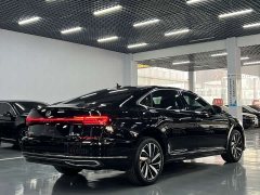 Volkswagen Passat 330TSI Starry Sky Luxury Edition - ფოტო 9