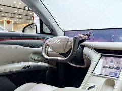 IM Motors Zhiji LS6 Ultra-Performance Lingxi Theater Enjoyment Edition - ფოტო 17