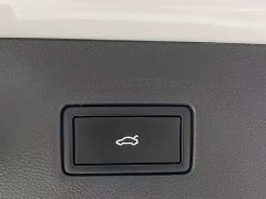 Volkswagen Taos 280TSI FWD Luxury Smart Connected Edition - ფოტო 10