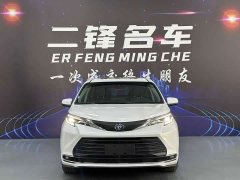Toyota Sienna 2023 2.5L Hybrid Luxury - ფოტო 2