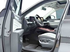 Volkswagen Langyun 380TSI AWD R-Line Cruise Edition - ფოტო 6
