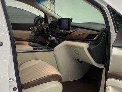 Buick GL8 Land Executive Cabin 652T Luxury - ფოტო 8
