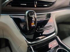 Buick GL8 Land Business Class 652T Luxury - ფოტო 17
